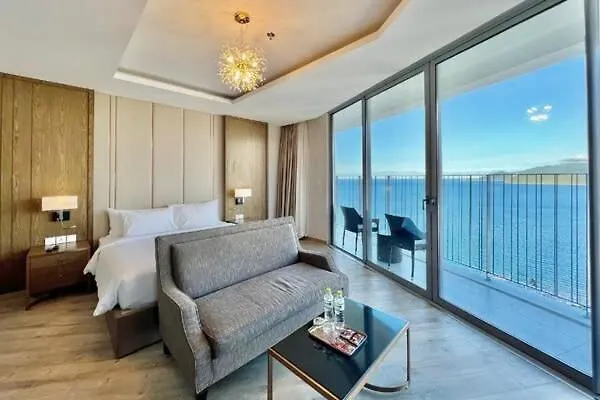 Wins House - Suite Panorama Grand Nha Trang Vietnam